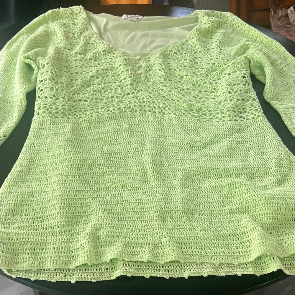 Lilly Pulitzer Light Lime Green Knit Top